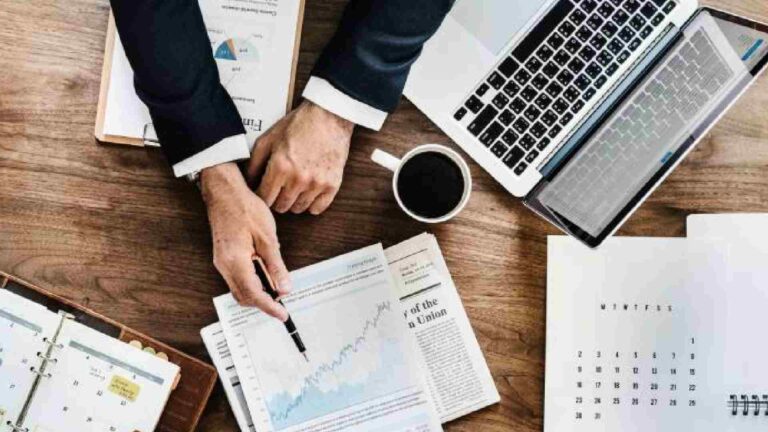 Simplifying Business Taxes with the Proper Expert in Dubai